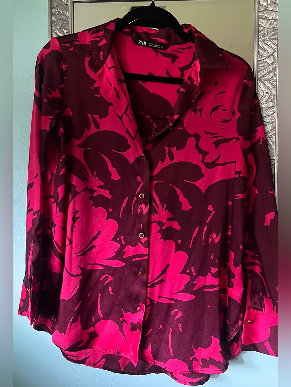 Zara Fuchsia & Burgundy Floral Button-Down Blouse
